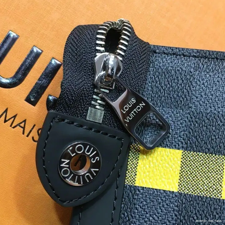 Brother Sam Bags 19T1L0625 LV 0707